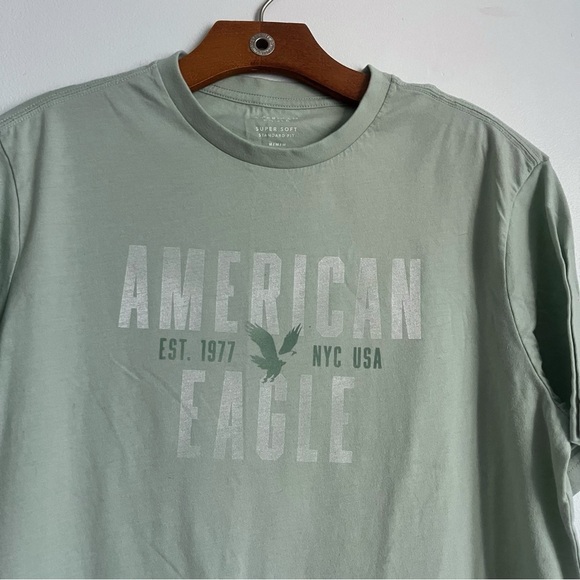 American Eagle Outfitters • Men’s Mint Pale Green Graphic Tee Super Soft - Picture 2 of 4